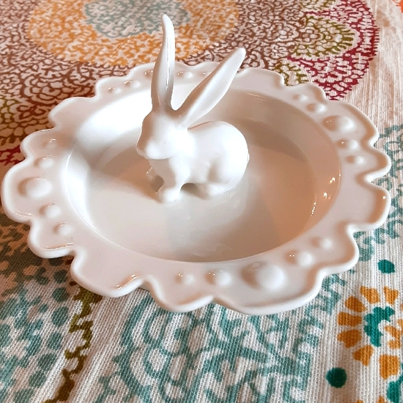 Vintage White Rabbit Ring/ Trinket Dish